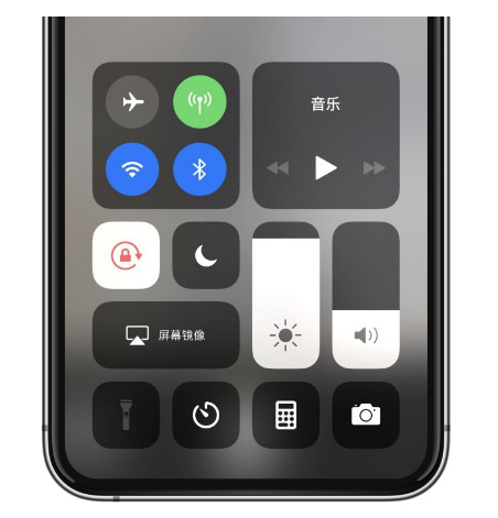 深圳苹果14维修店分享iPhone 14手电筒按键灰了怎么办 